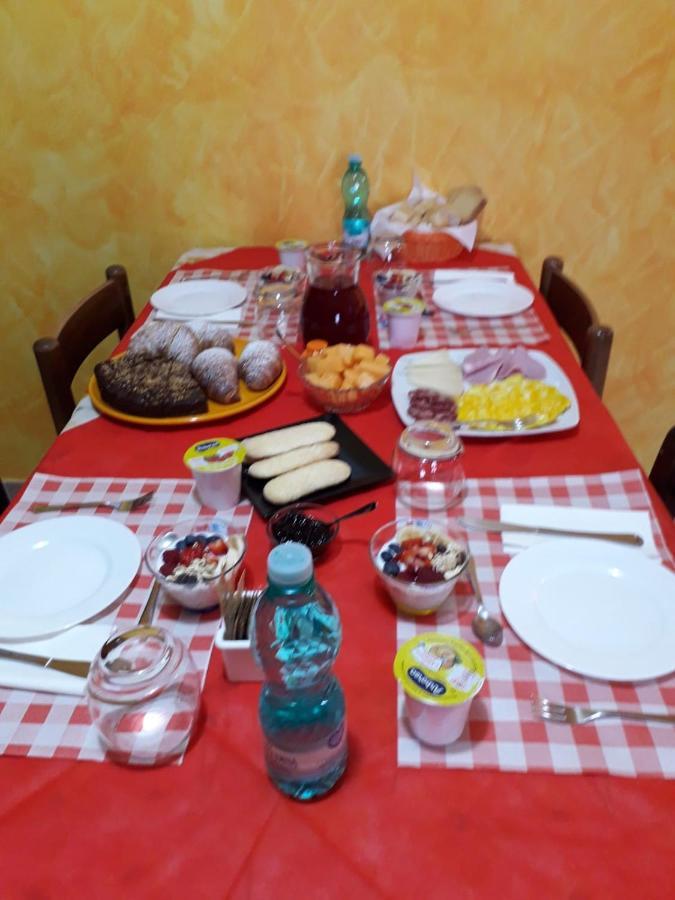 B&B Il Girasole Sant'Anna Arresi Eksteriør billede