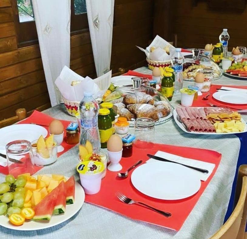 B&B Il Girasole Sant'Anna Arresi Eksteriør billede