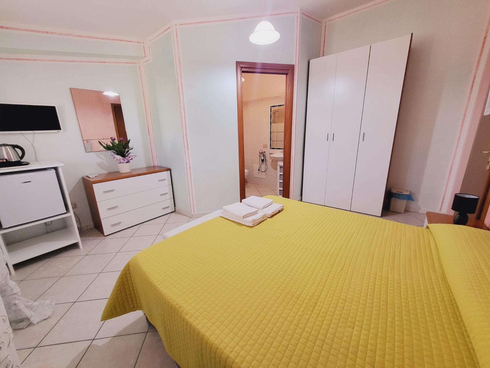 B&B Il Girasole Sant'Anna Arresi Eksteriør billede