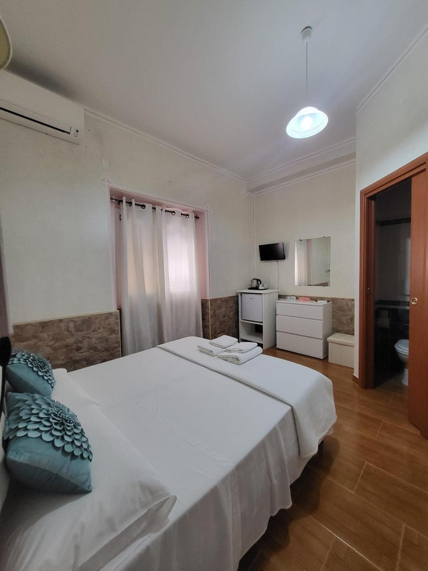 B&B Il Girasole Sant'Anna Arresi Eksteriør billede